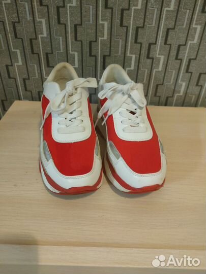 Кроссовки женские 38 размер натуральная кожа