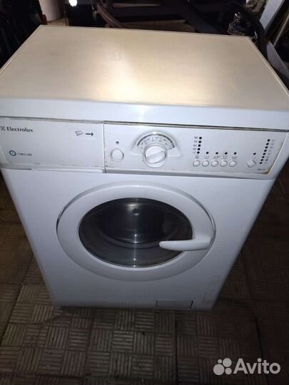 Стиральная машина Electrolux EWS-800
