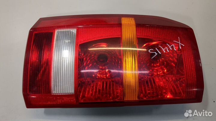 Фонарь (задний) Land Rover Discovery 3, 2008