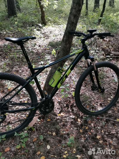 Велосипед gt avalanche sport 29