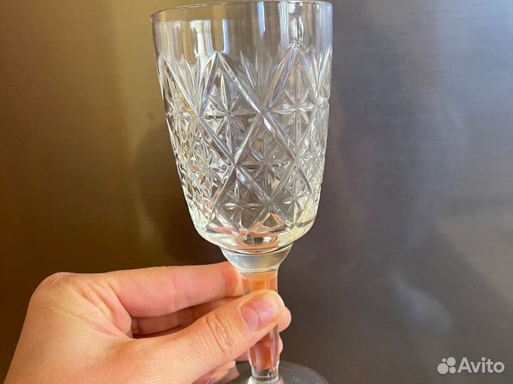 Продам хрустальные фужеры 6 шт