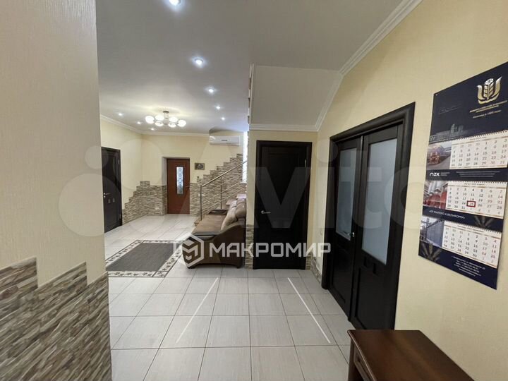 Дом 234,4 м² на участке 11,2 сот.