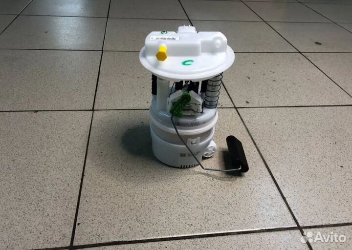 Бензонасос в сборе Renault Sandero