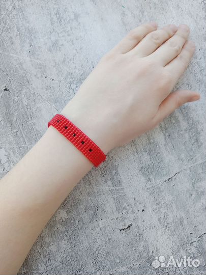 Браслет из бисера и шпинели