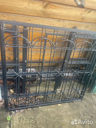 Решётки на окна 136на125