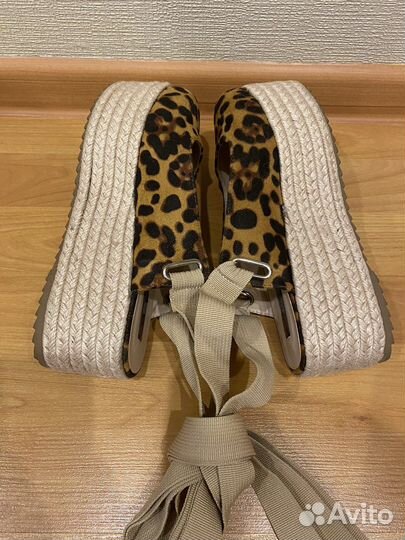 Босоножки, туфли 38