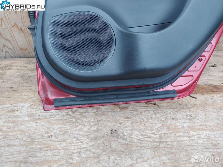 Дверь задняя правая Nissan Leaf ZE0 (2009 - 2017)