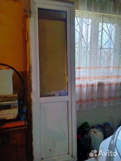 Дверь пластиковая на лоджию