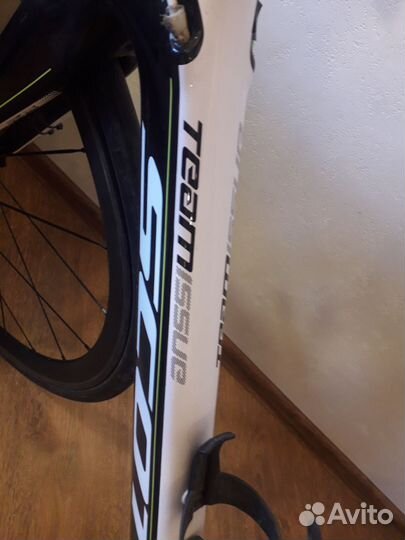 Шоссейный велосипед scott foil teamissue