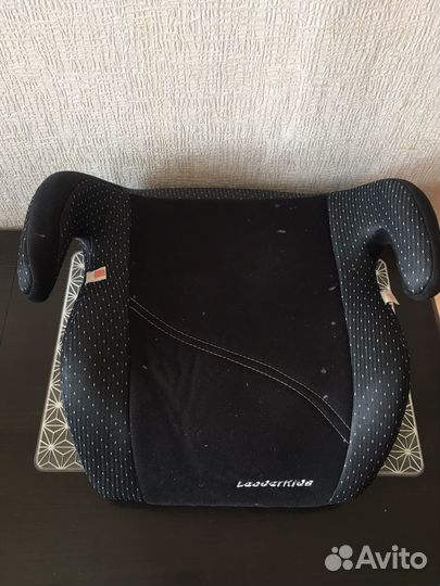 Детский бустер автомобильный