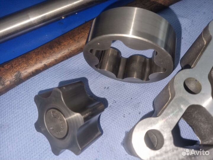 Масляный насос кпп ZF Ecosplit 16s