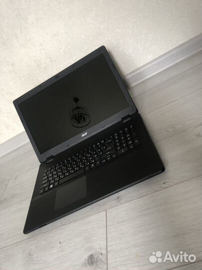 Ноутбук Acer Aspire ES1-711