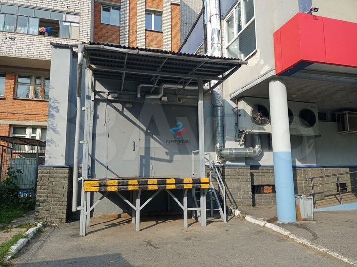 Продам торговое помещение, 1783 м²