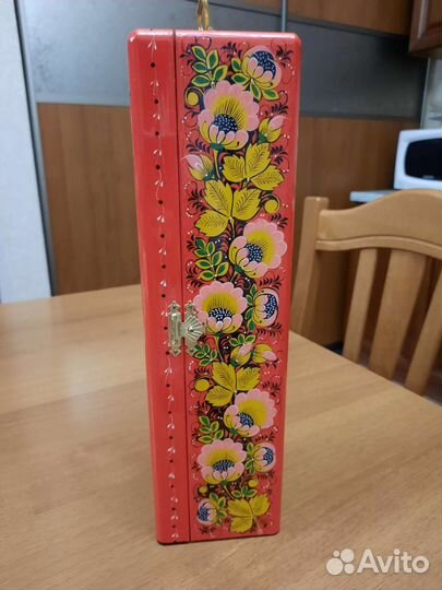 Подарочная коробка для бутылки хохлома