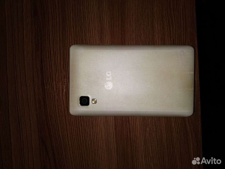 Смартфон LG Optimus L4 II E440