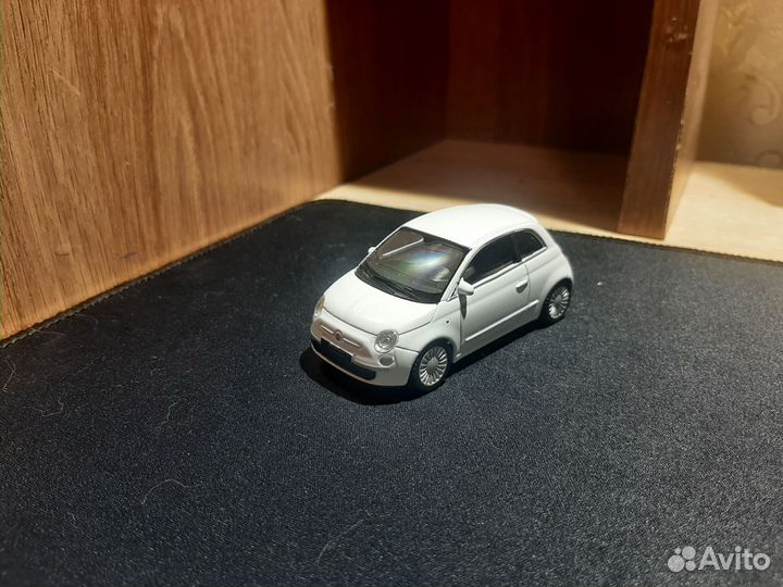 Fiat 500 1:43