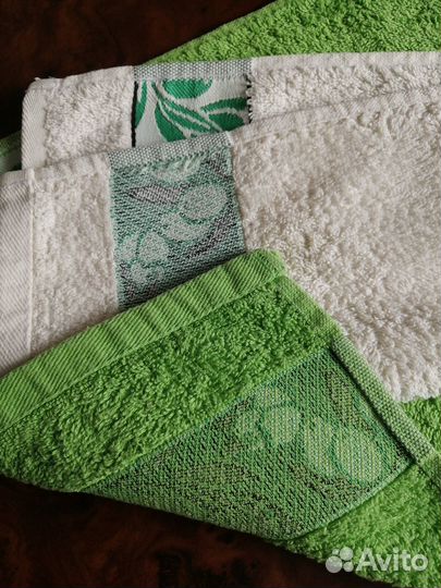 Комплект полотенец в хорошем состоянии