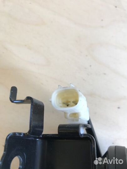 Сигнал звуковой Toyota Camry AVV50 2arfxe 2500CC