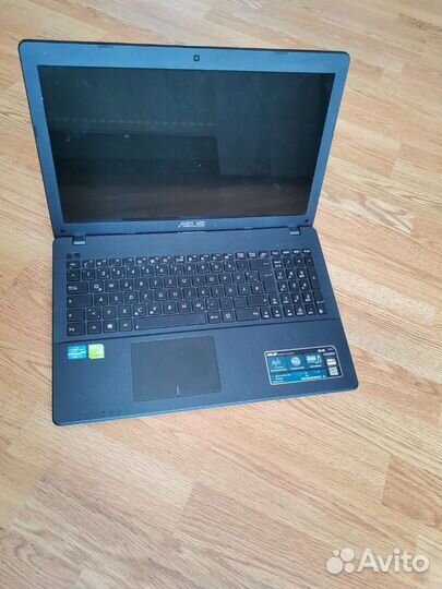 Ноутбук asus r513c