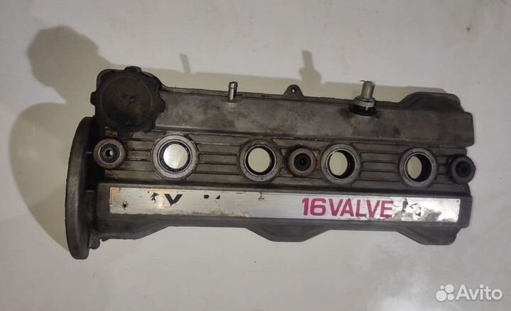 Крышка клапанная Toyota Corolla E110 4A-FE