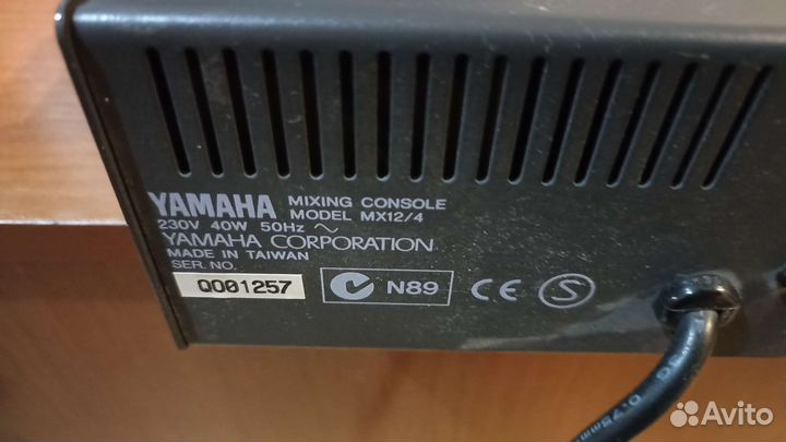 Микшерный пульт yamaha MX12/4