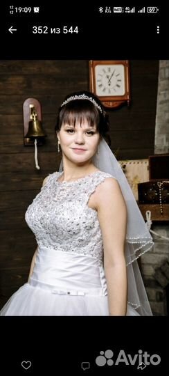 Продам свадебное платье