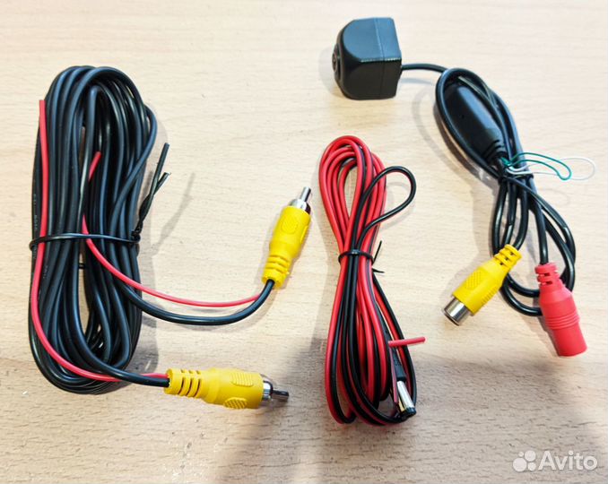 Камера заднего вида AHD 720p