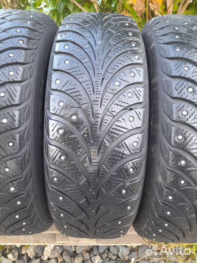 Sava Eskimo Stud 185/65 R15 88T