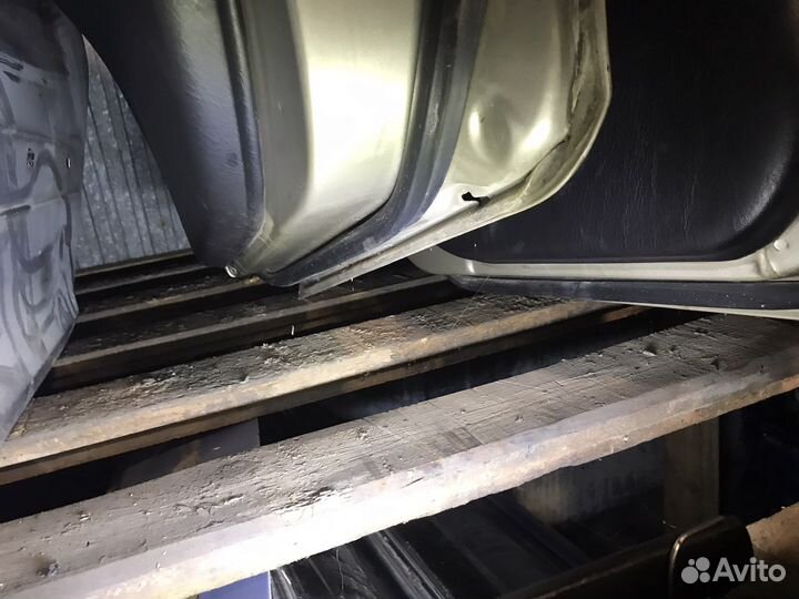 Дверь правая задняя Hyundai Sonata 2006 EF