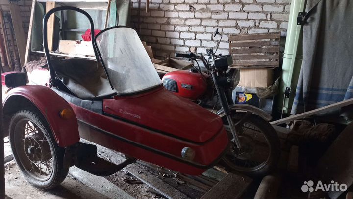 Иж Планета 4