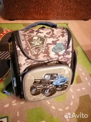 Рюкзак школьный