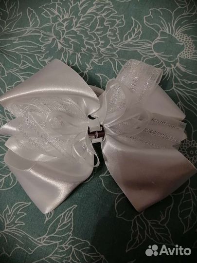 Банты для волос на 1 сентября