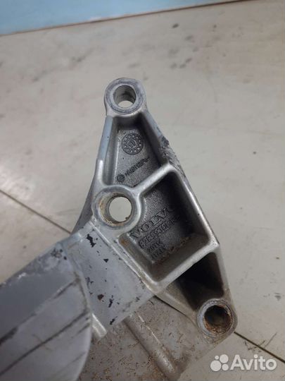 Ступенька правая левая Volvo FH 4