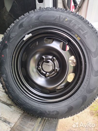Amtel Cruise 4x4 215/65 R16 98H