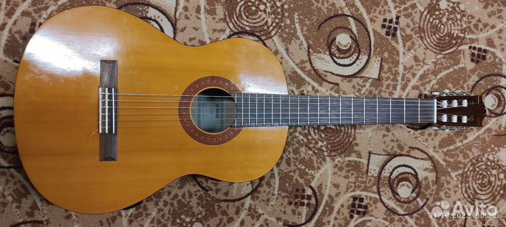 Классическая гитара yamaha c40