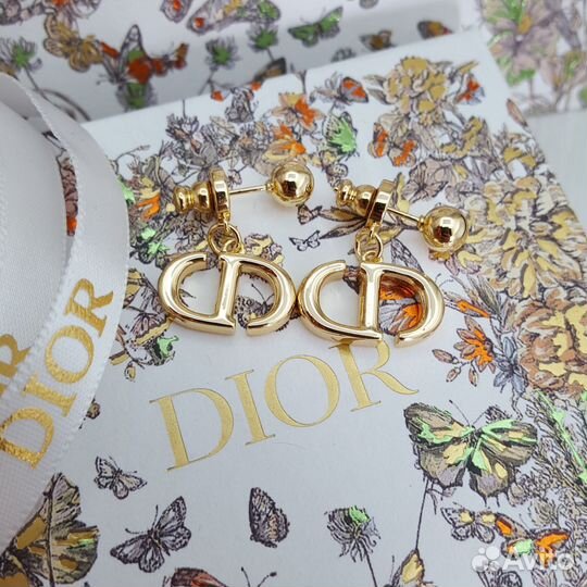 Серьги Dior