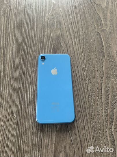 iPhone Xr, 64 ГБ