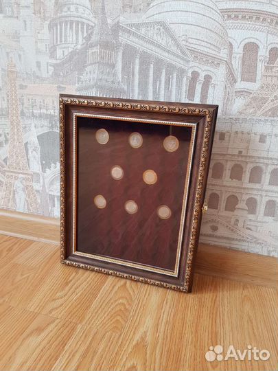 Витрина для коллекций монет