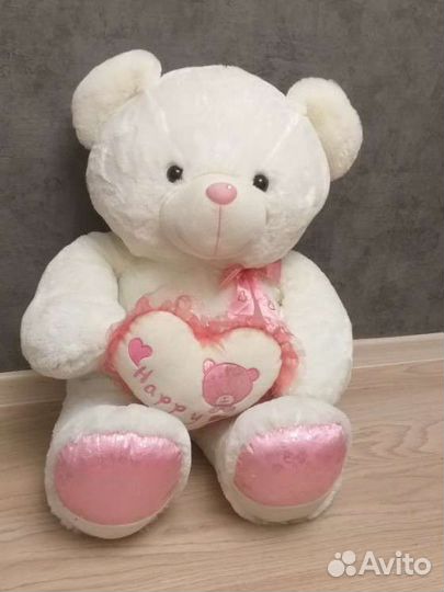 Плюшевый медведь