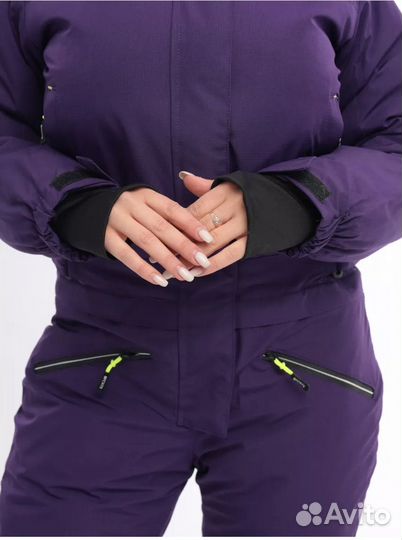 Горнолыжный комбинезон женский новый
