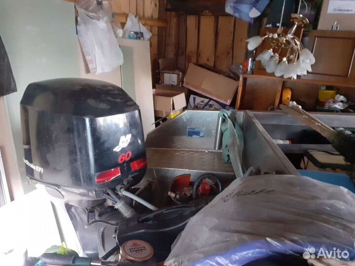 Продаю лодку 470 с мотором меркури 60 4х такт