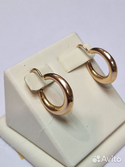 Золотые серьги калачи