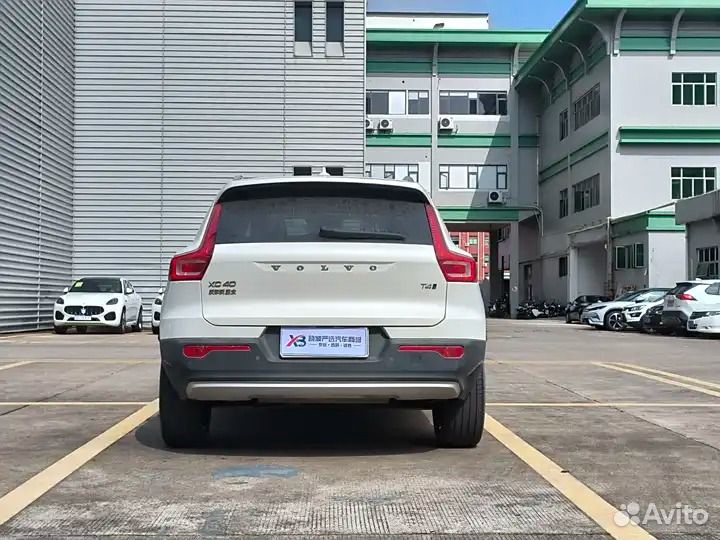 Volvo XC40 2.0 AT, 2021, 33 000 км