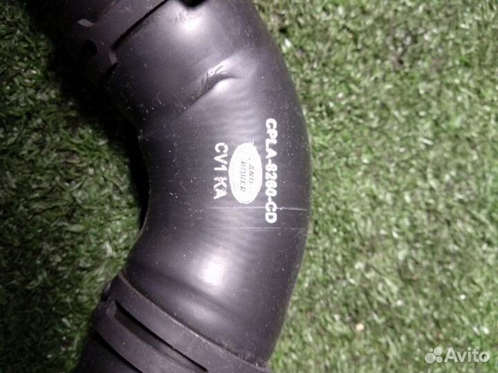 Патрубок системы охлаждения Land Rover Range Rover