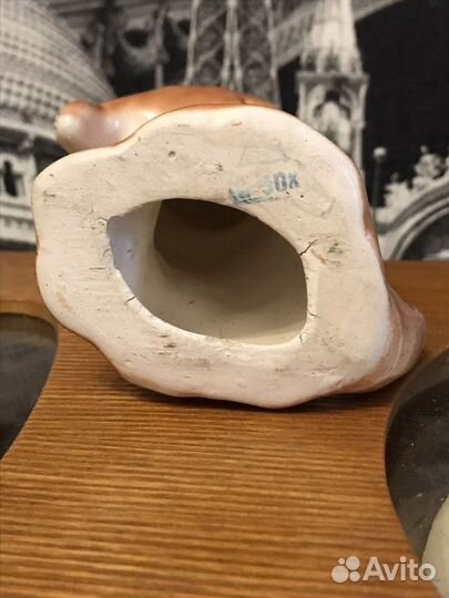 Фарфор собака