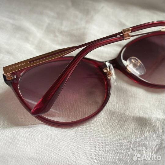 Солнцезащитные очки женские Calvin Klein