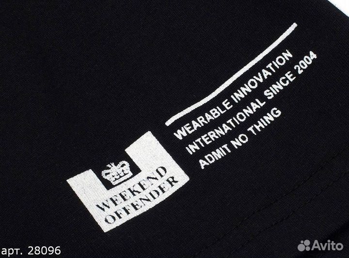Футболка Weekend Offender