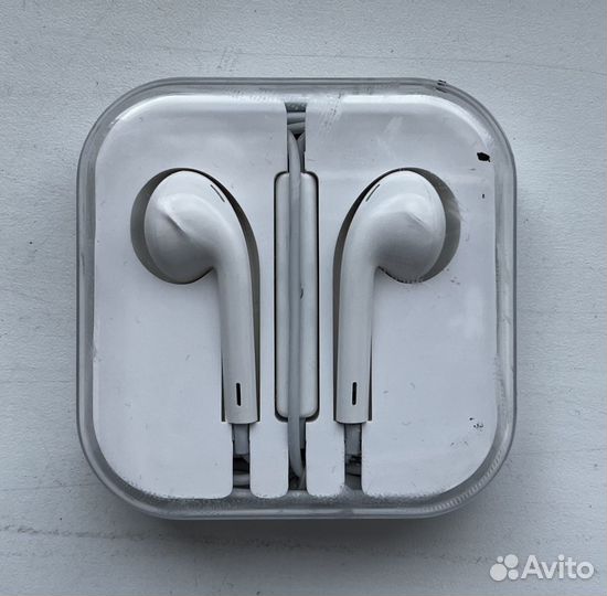 Наушники apple