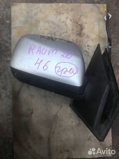 Зеркало правое Toyota Raum 20