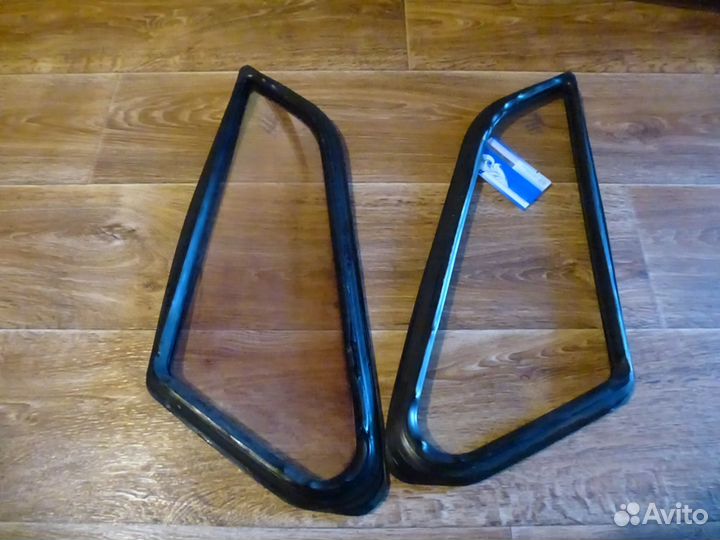 Стекла боковин от ваз 21099